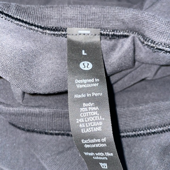 Lululemon pride men’s tshirt size large - Picture 4 of 4